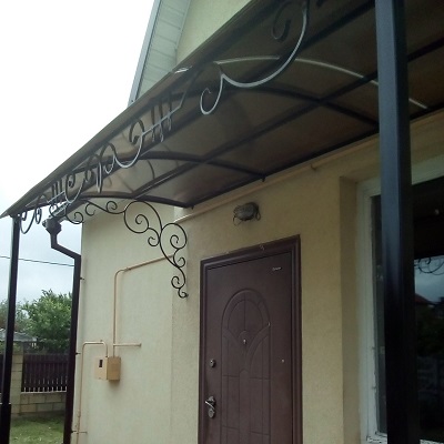 Козырек из поликарбоната №5