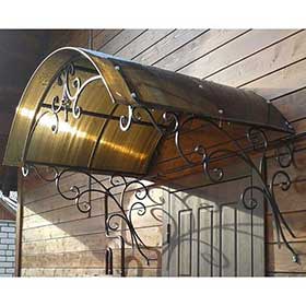 Козырек кованый из поликарбоната