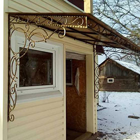 Козырек кованый из поликарбоната, прямой, односкатный