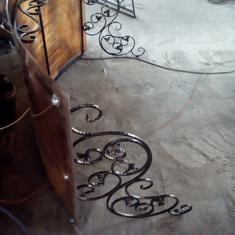 Козырёк арочный кованый 1,3