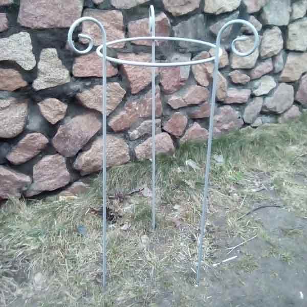 опора для кустов