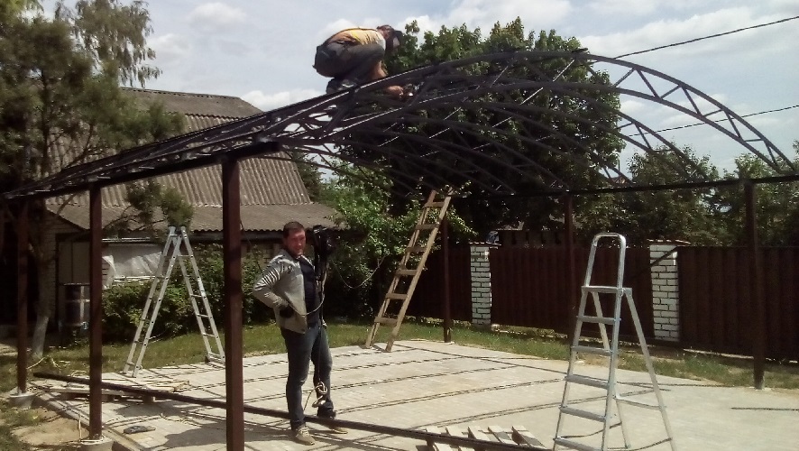 Монтаж навеса