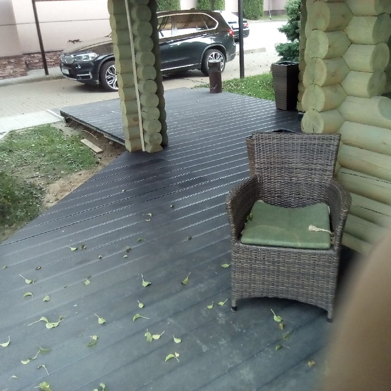 Обшивка террасы доской дпк