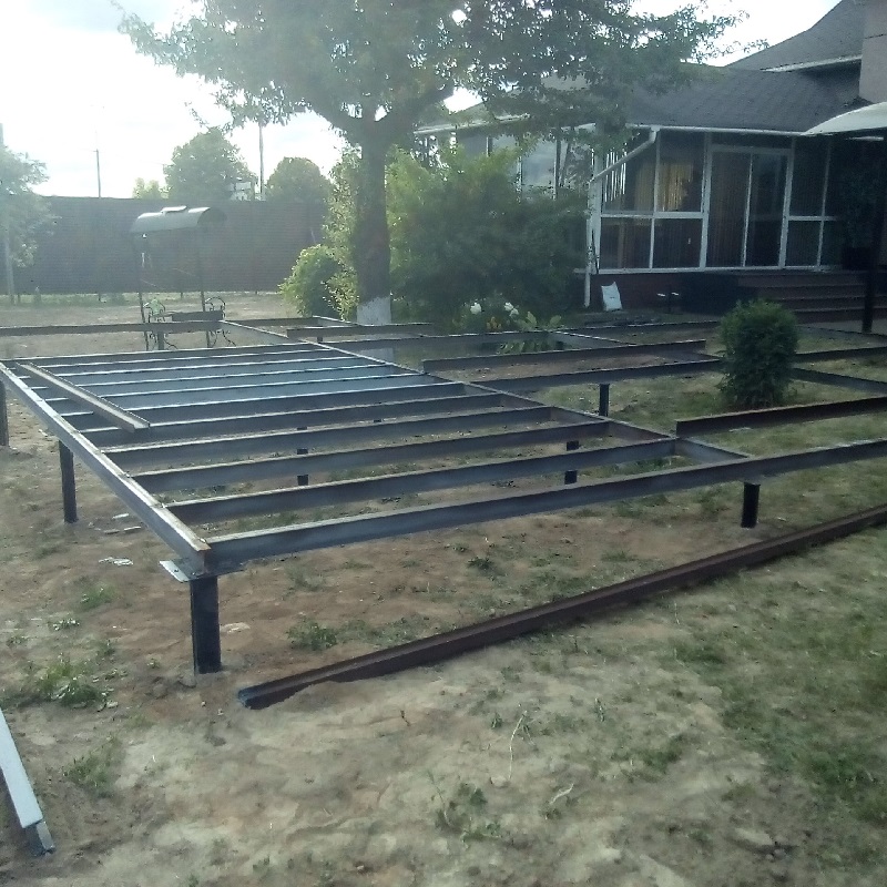 Завершение сварочных работ каркаса террасы 1,3