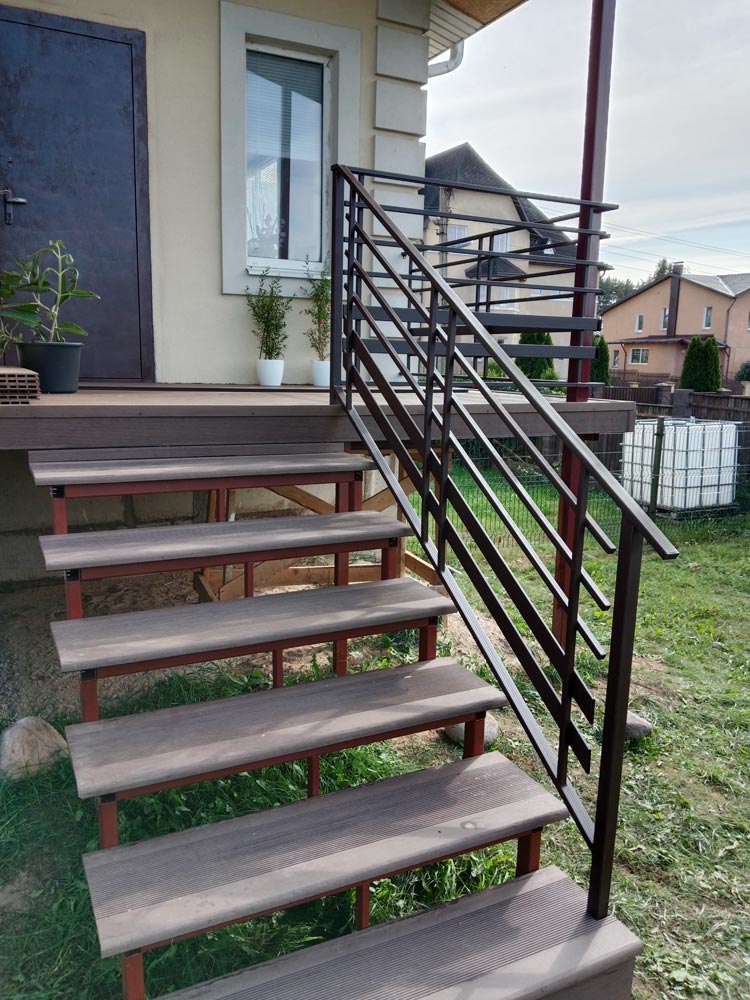 Изготовление террасы с навесом к дому 2,7