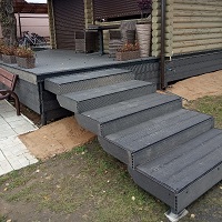 Обшивка террасы доской дпк