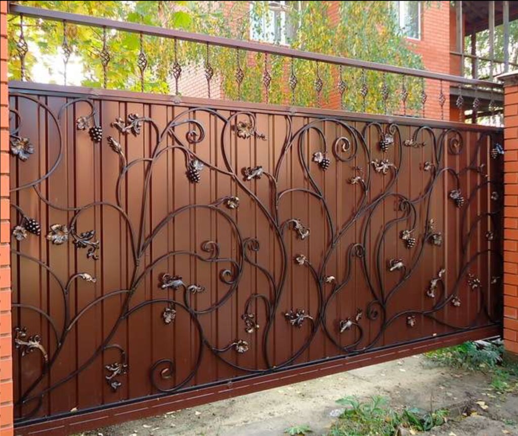 Кованые откатные ворота №9