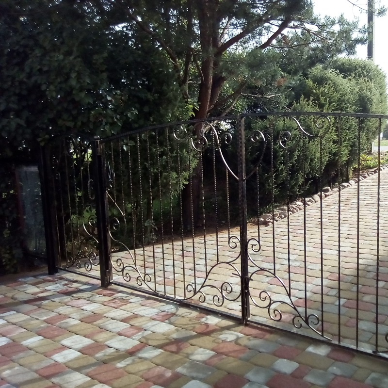 Ворота кованые распашные 2,2